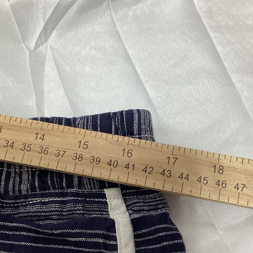 Athleta linen Striped Athletic Shorts size 12 - Picture 8 of 8